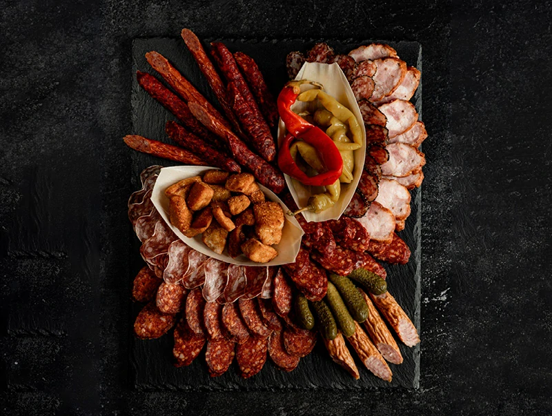 Klobásková mísa 8-porcová