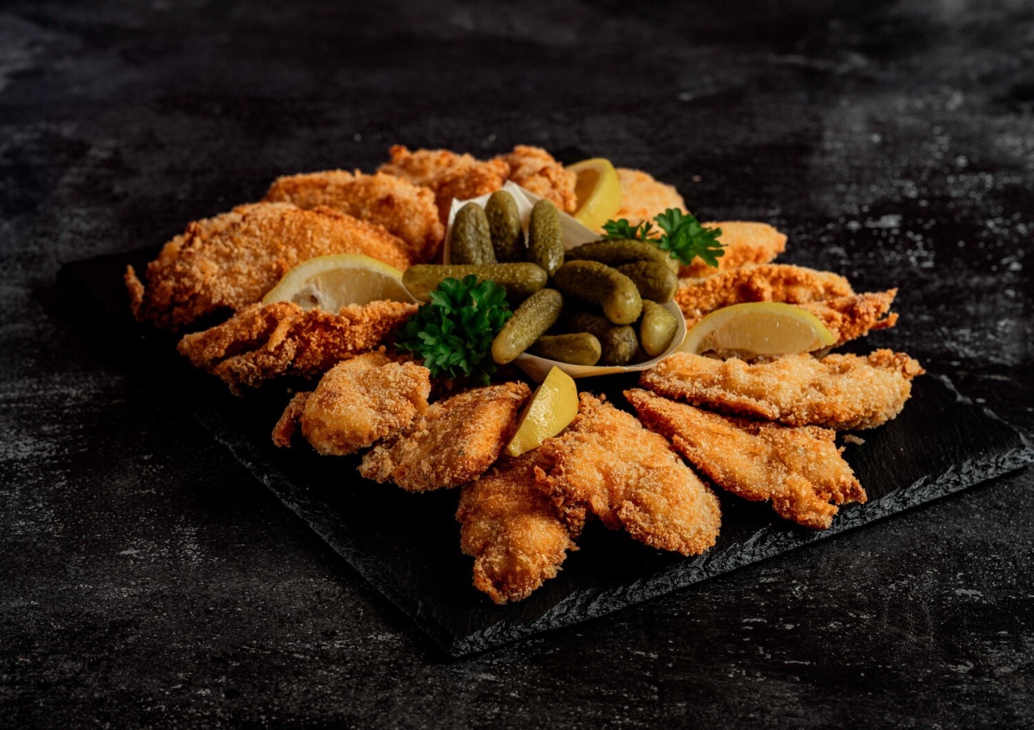 Kuřecí prsní řízková mísa 1kg s oblohou